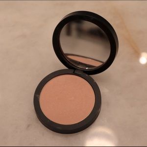 Giorgio Armani sheer blush in #2